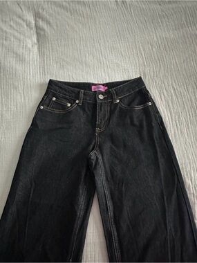 EDIKTED - petite raelynn lowrise baggy jeans